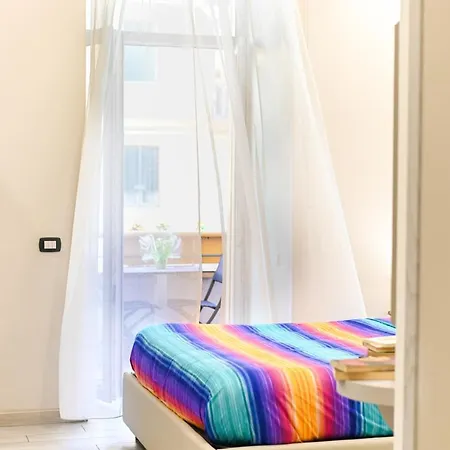 Vomero Station Guest house *